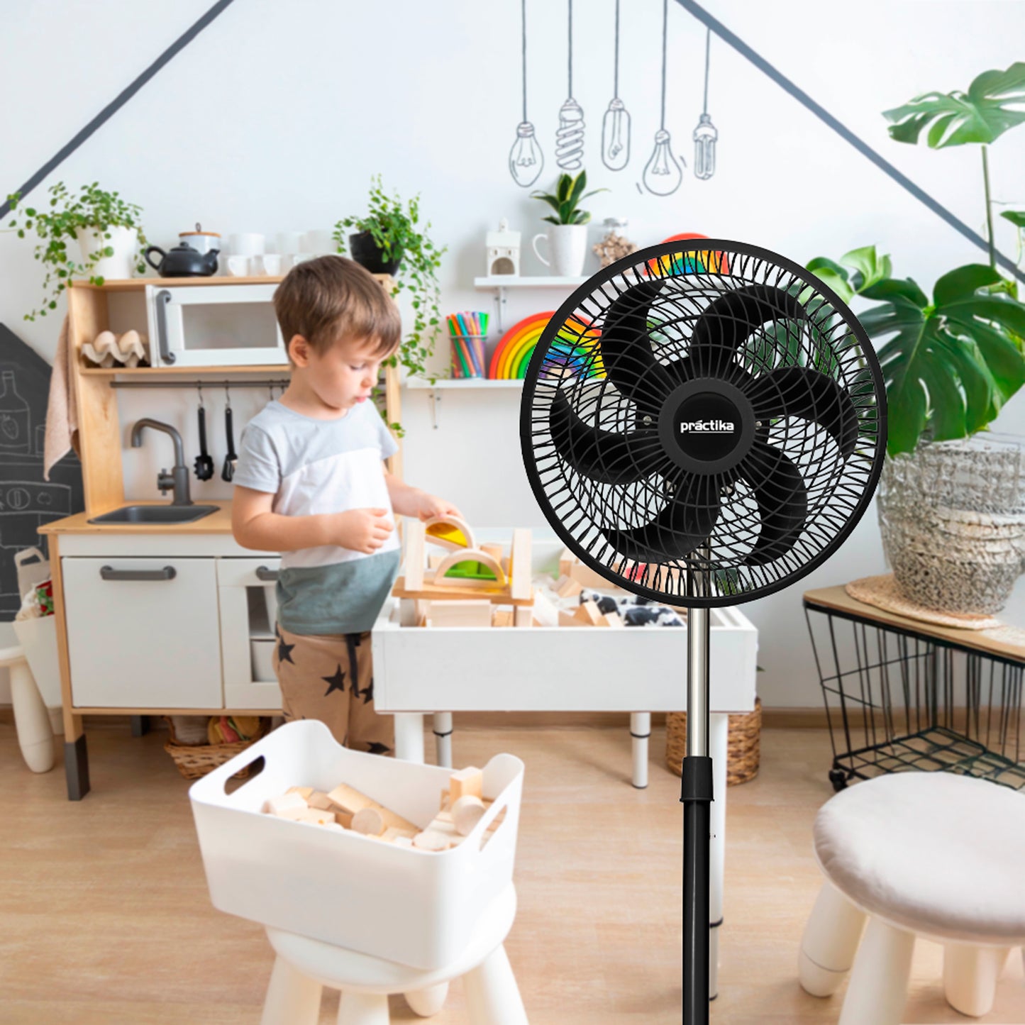 Ventilador de pedestal de 10" Negro