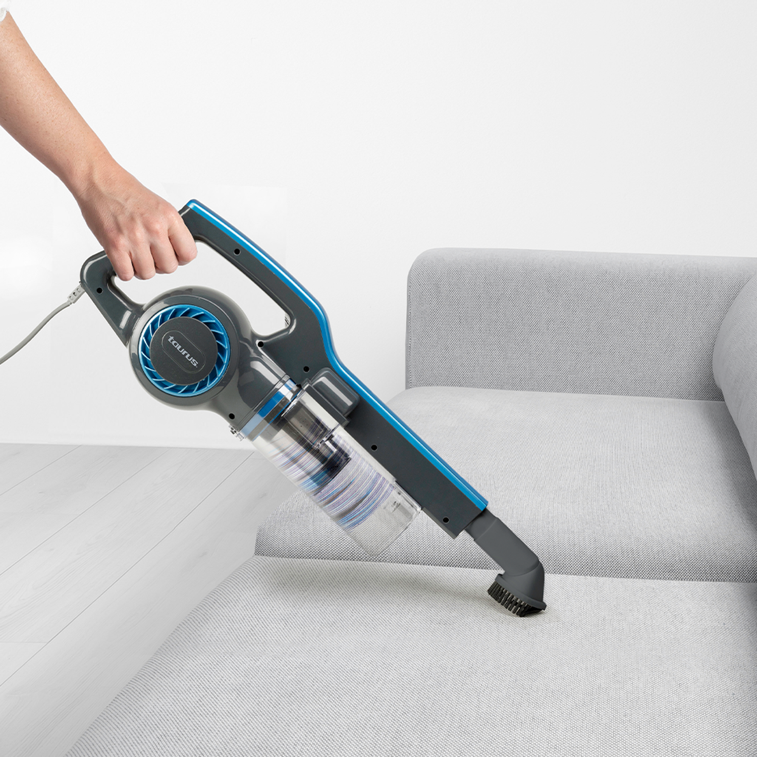 png_1500x1500_64989454